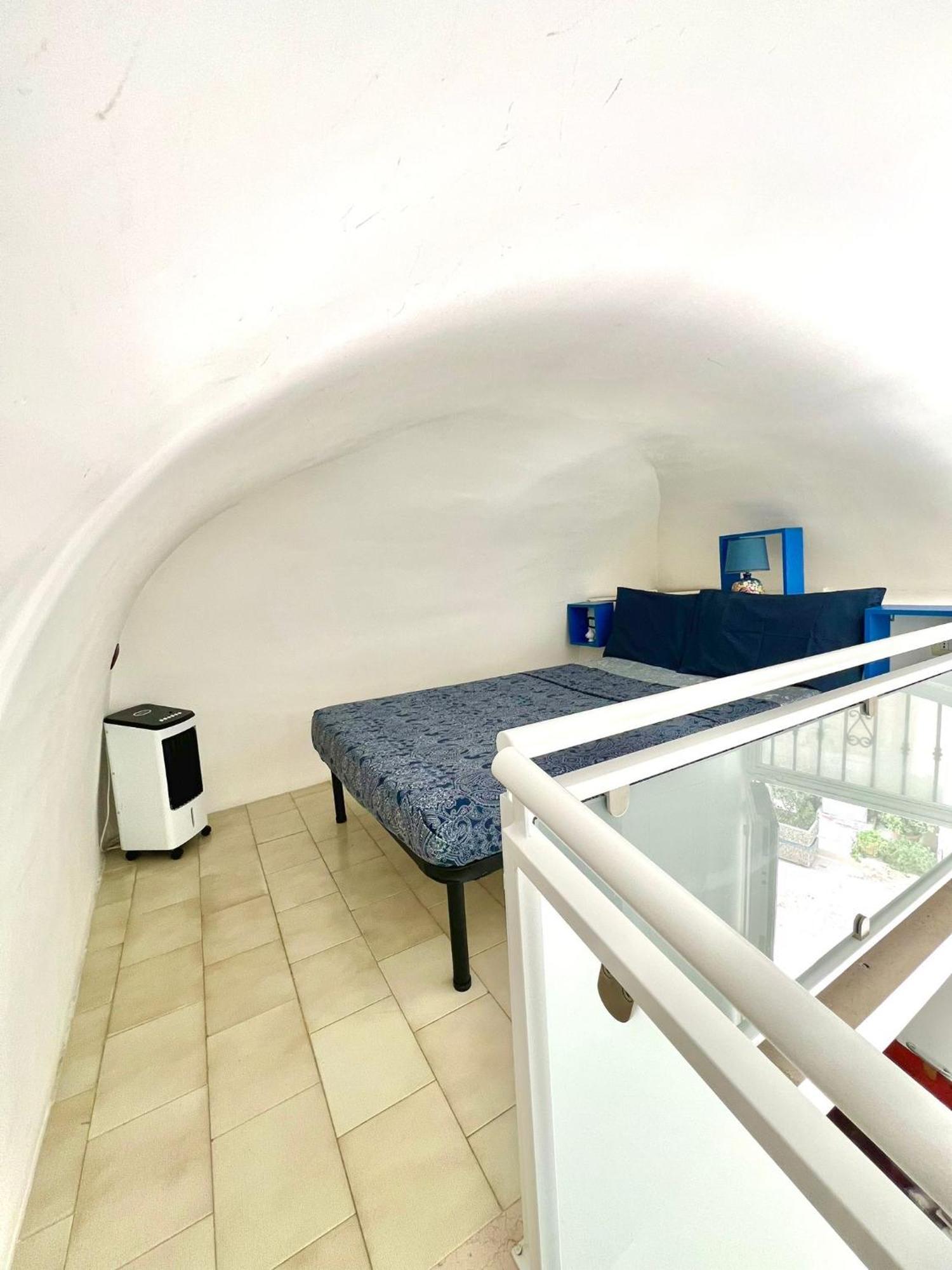 Torrione Apartment Giovinazzo Exterior foto